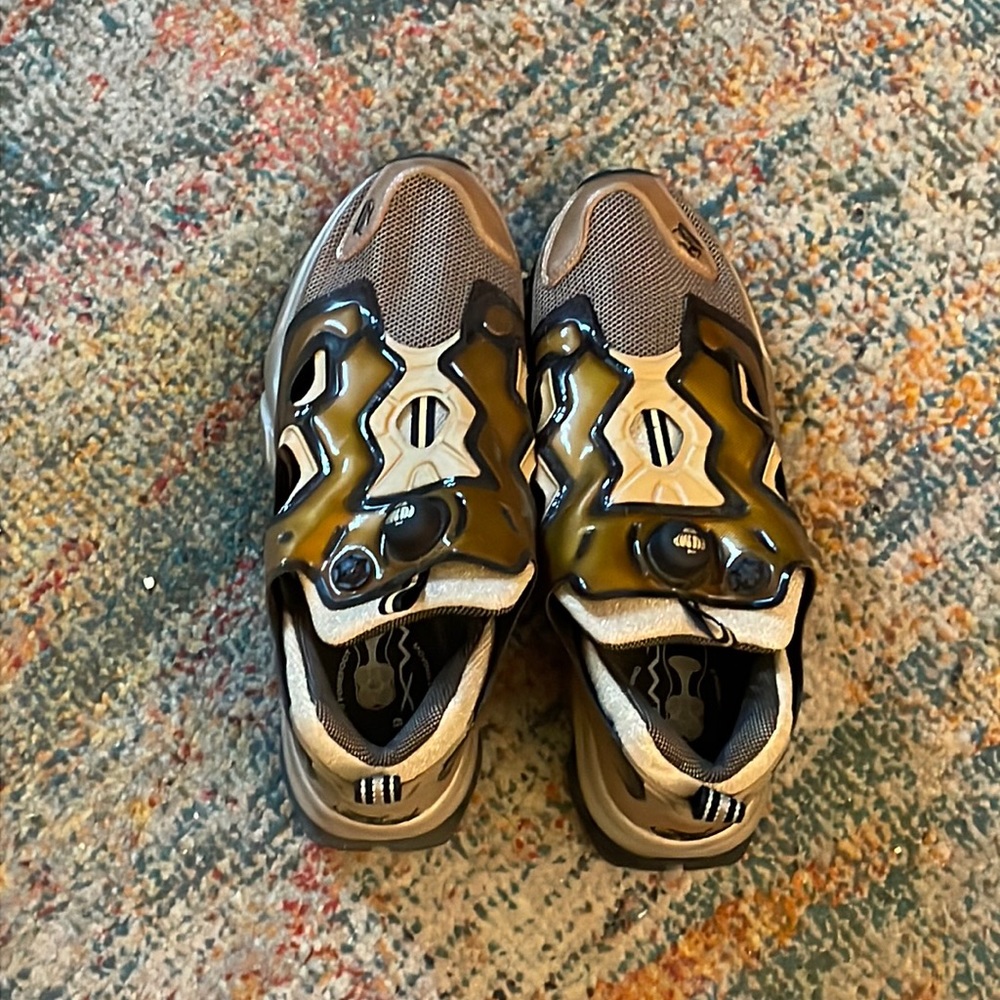 Reebok Fury Pumps